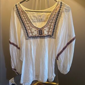 Max Studio White and Blue Tunic with Bell Sleeves